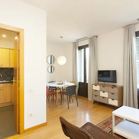 Gran Via City Center Apartment Barcelona